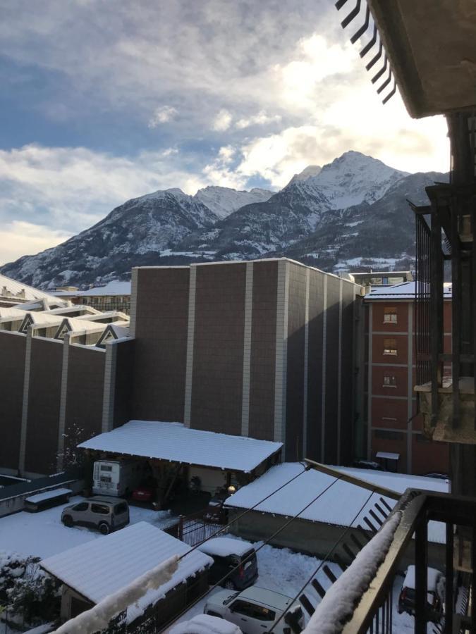 Appartamento Incantevole Aosta Kültér fotó